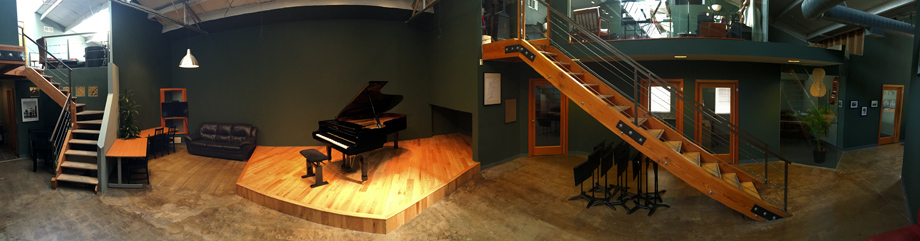 Santa-Monica-Conservatory-stage